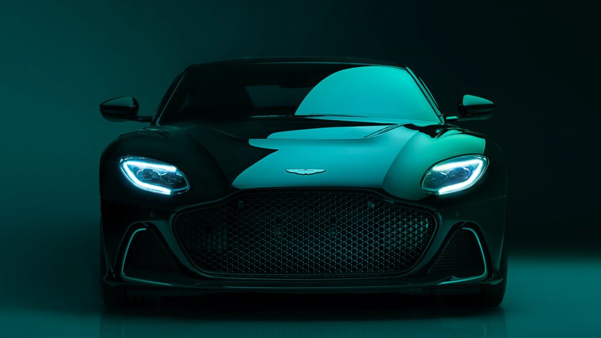 DBS 770 Ultimate, l’Aston Martin più potente di sempre è già sold out