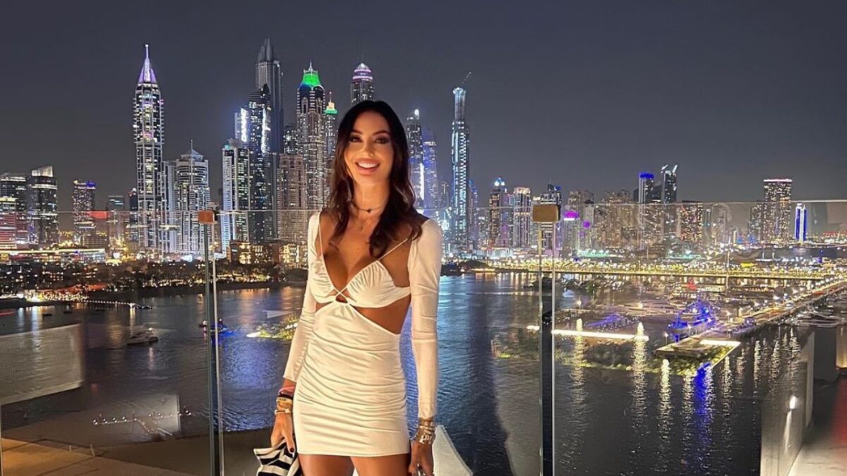 Elisabetta Gregoraci a Dubai: ecco quanto costa una notte nel lussuoso resort
