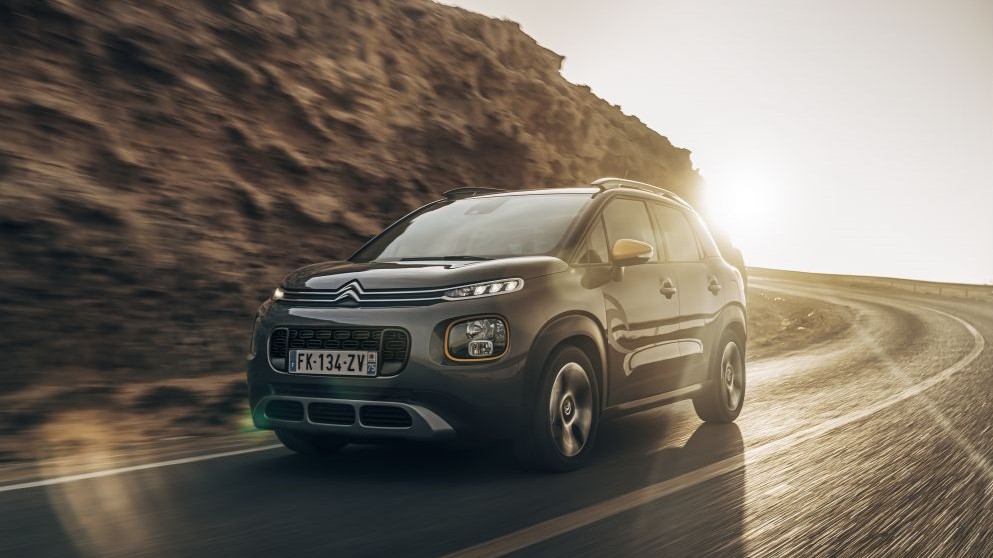 Fiat 500X vs Citroën C3 Aircross, la Sfida dei B-SUV Europei. Quale preferite?