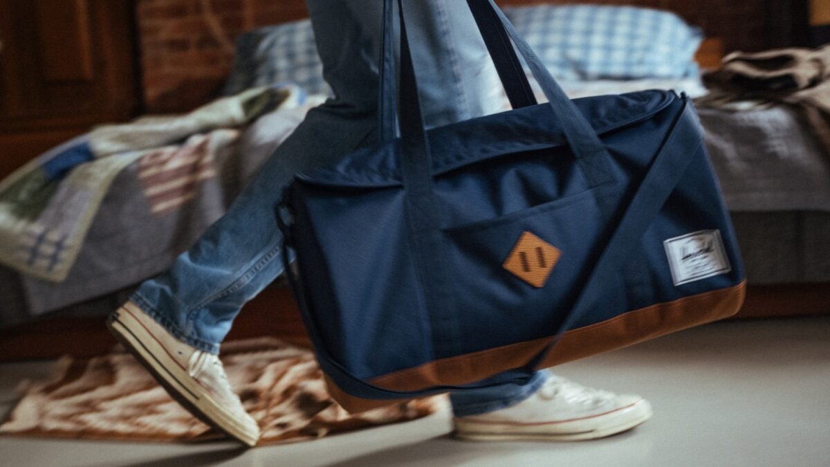 Herschel, last chance: 6 Accessori del brand in super Sconto