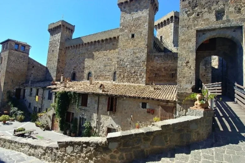 Rocca Monaldeschi della Cervara, Bolsena