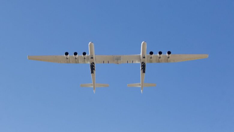 Stratolaunch-aereo