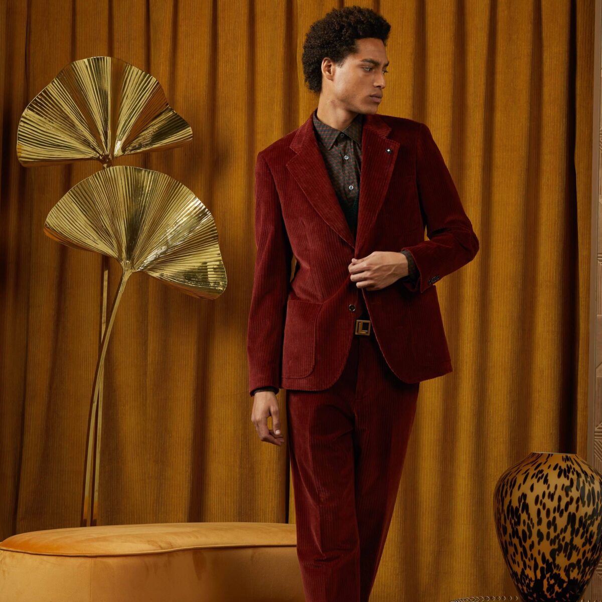 Galleria foto 'Saldi Moda Uomo, ecco 5 stilosissime occasioni a buon prezzo…' - foto 1