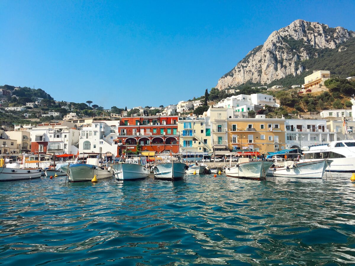 Capri, 5 luoghi iconici per una Vacanza da sogno sull’Isola