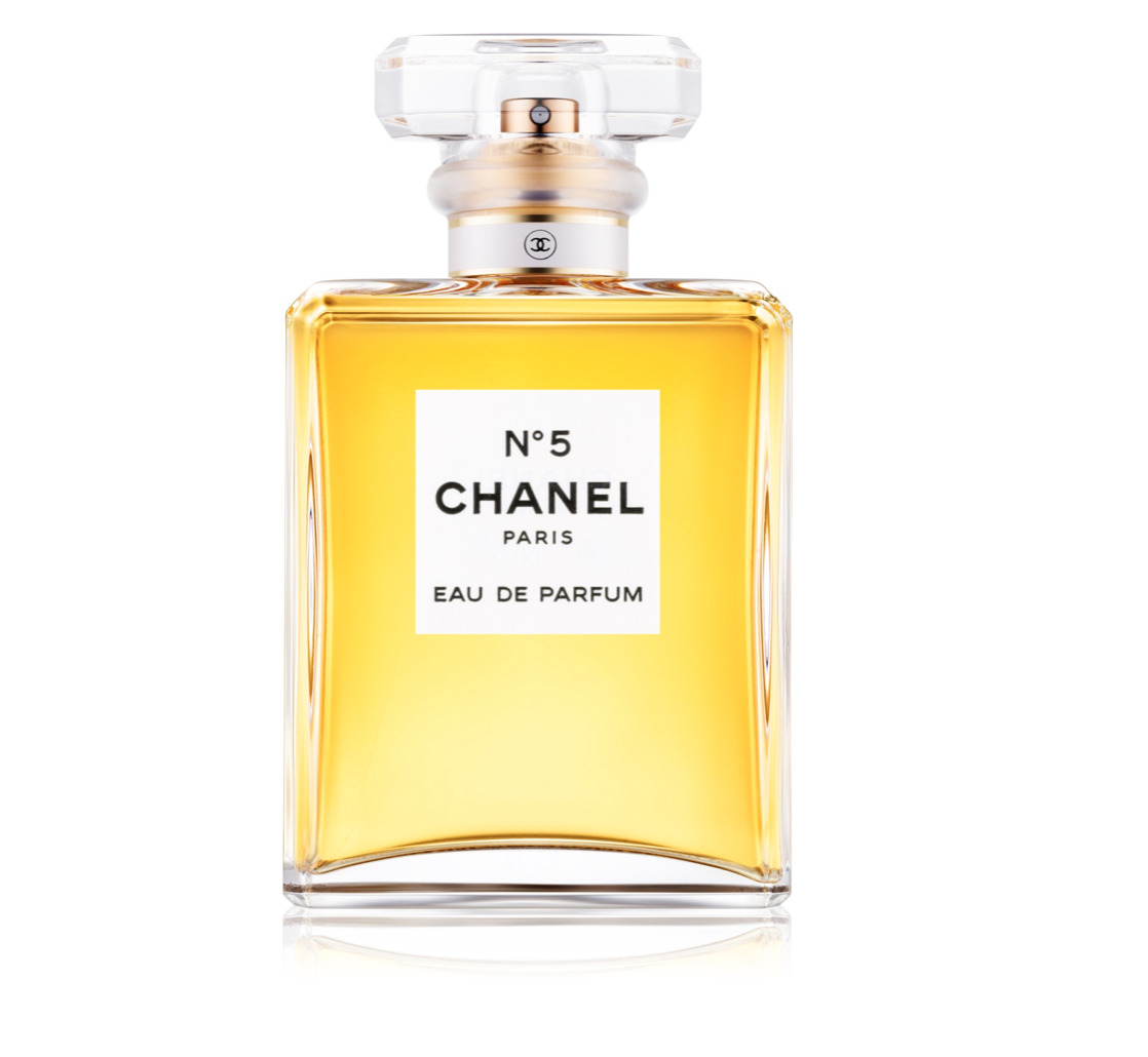 Galleria foto 'Fragranze da Star: 5 profumi iconici tanto amati dalle Celebrities' - foto 6