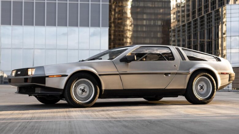 le-auto-che-non-hanno-avuto-successo-DeLorean