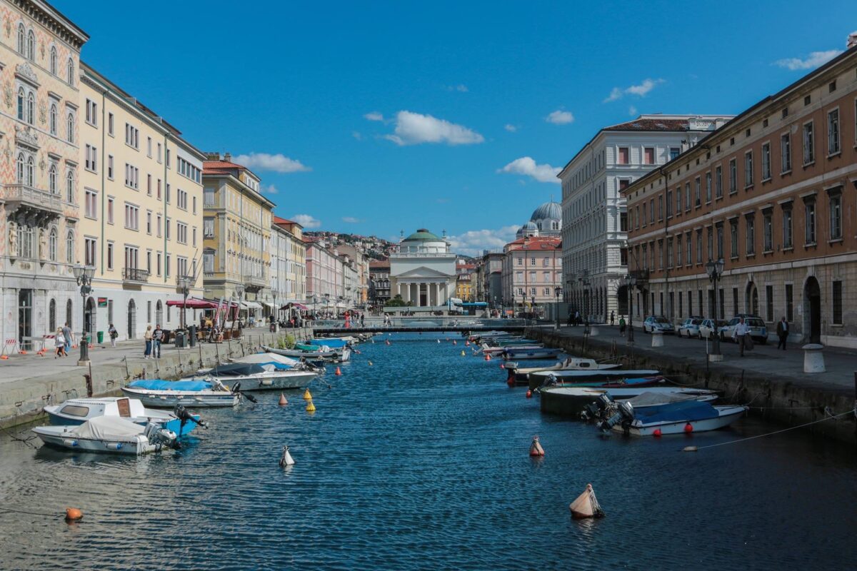 mare d'inverno trieste