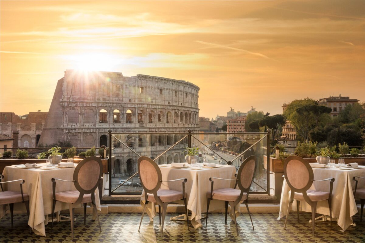 Galleria foto 'Terrazze panoramiche di Roma: 5 rooftop esclusivi per un aperitivo ammirando la capitale dall’alto' - foto 2