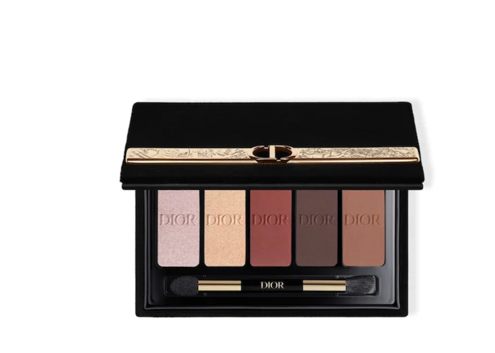 Galleria foto 'Douglas, offerte Beauty: 6 Profumi e Cosmetici da accaparrarsi con i Saldi' - foto 3