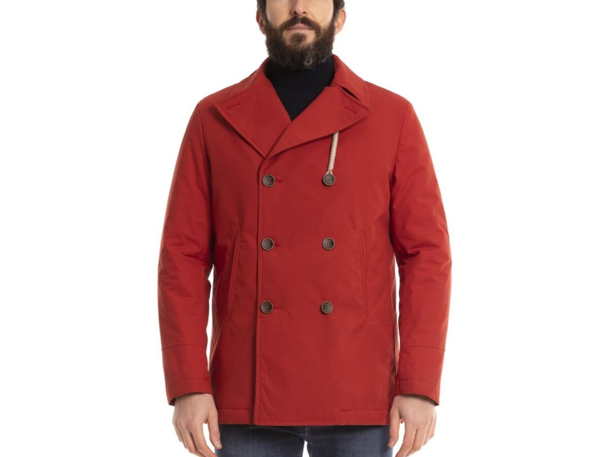 Galleria foto 'Peacoat, il fascino eterno del Cappotto da Marinaio: 3 modelli super raffinati' - foto 1