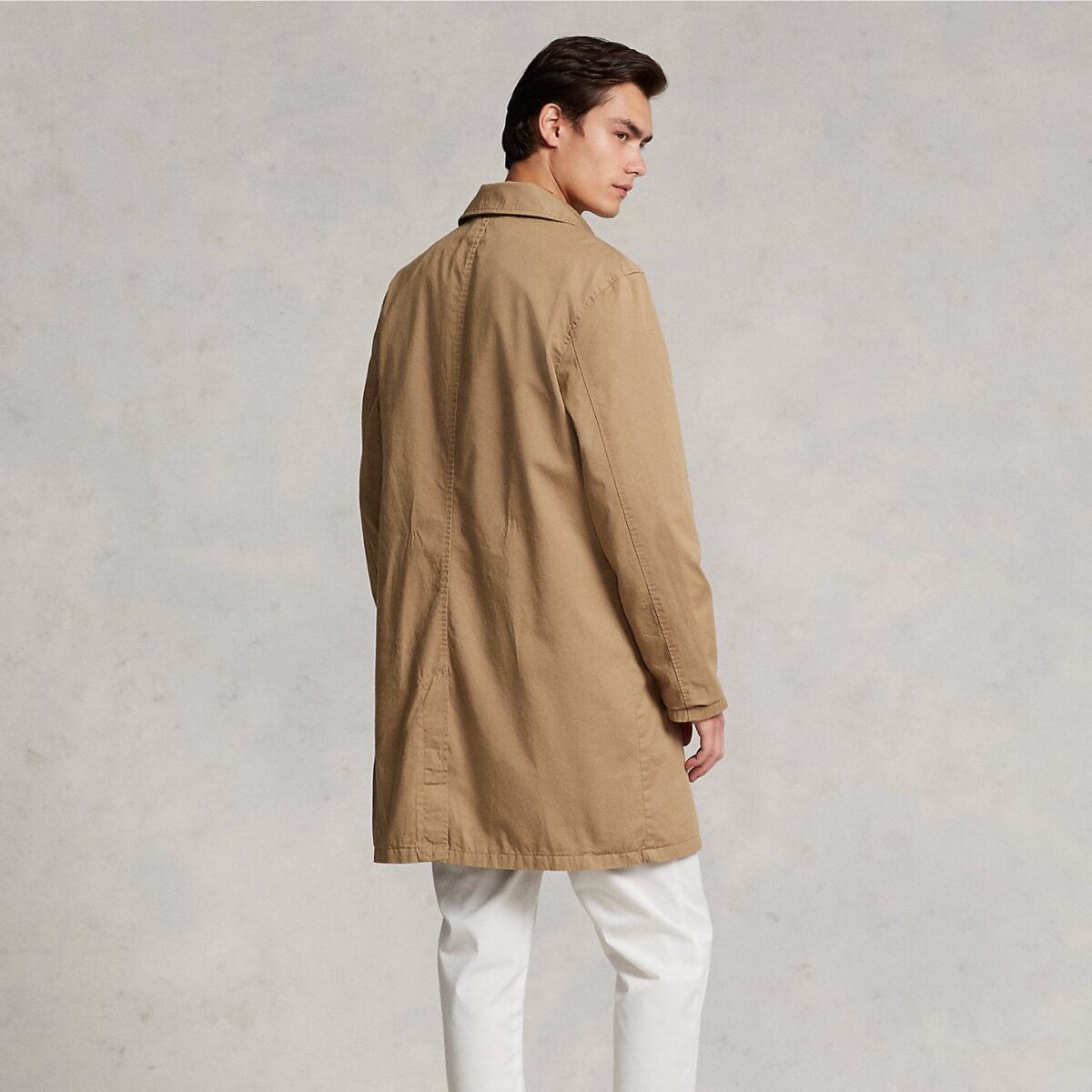 Galleria foto 'Saldi Moda Uomo, ecco 5 stilosissime occasioni a buon prezzo…' - foto 4