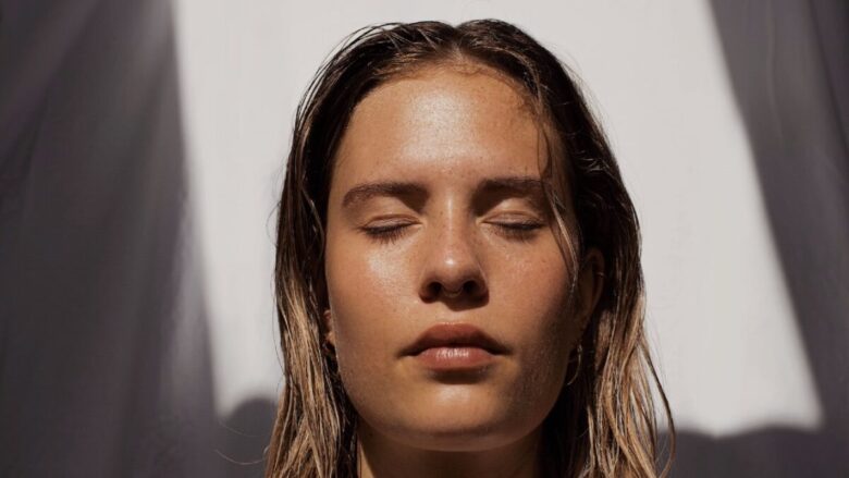 Body Serum effetto glow: pelle luminosa e idratata in un solo gesto