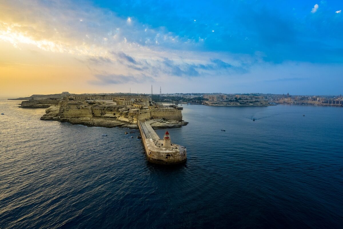 vacanza over 60 malta