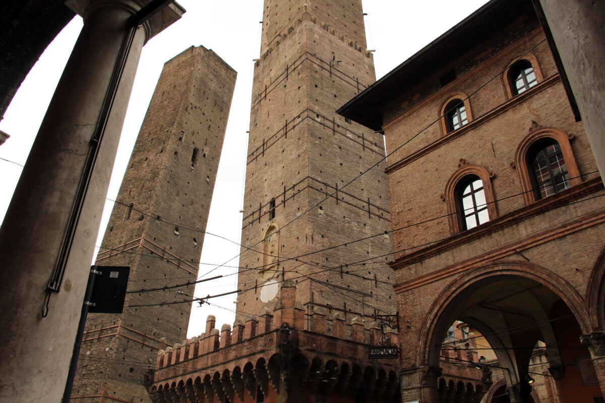 weekend a bologna torri