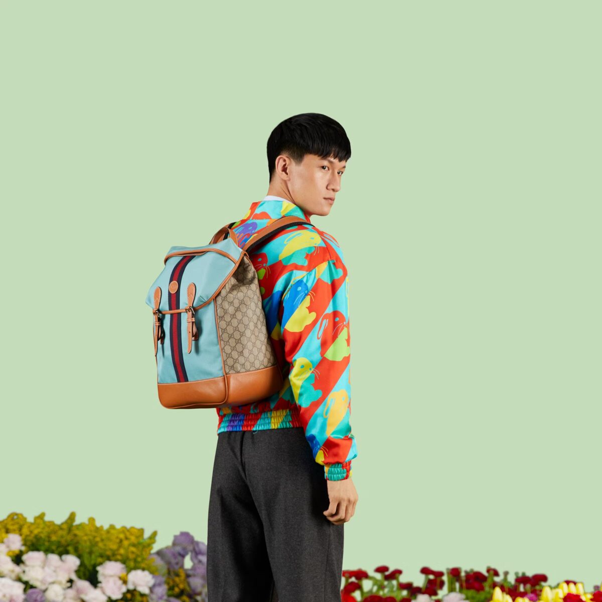 Galleria foto 'Gucci celebra l’Anno del Coniglio con una Collezione super originale: 4 Capi per “Lui”!' - foto 3