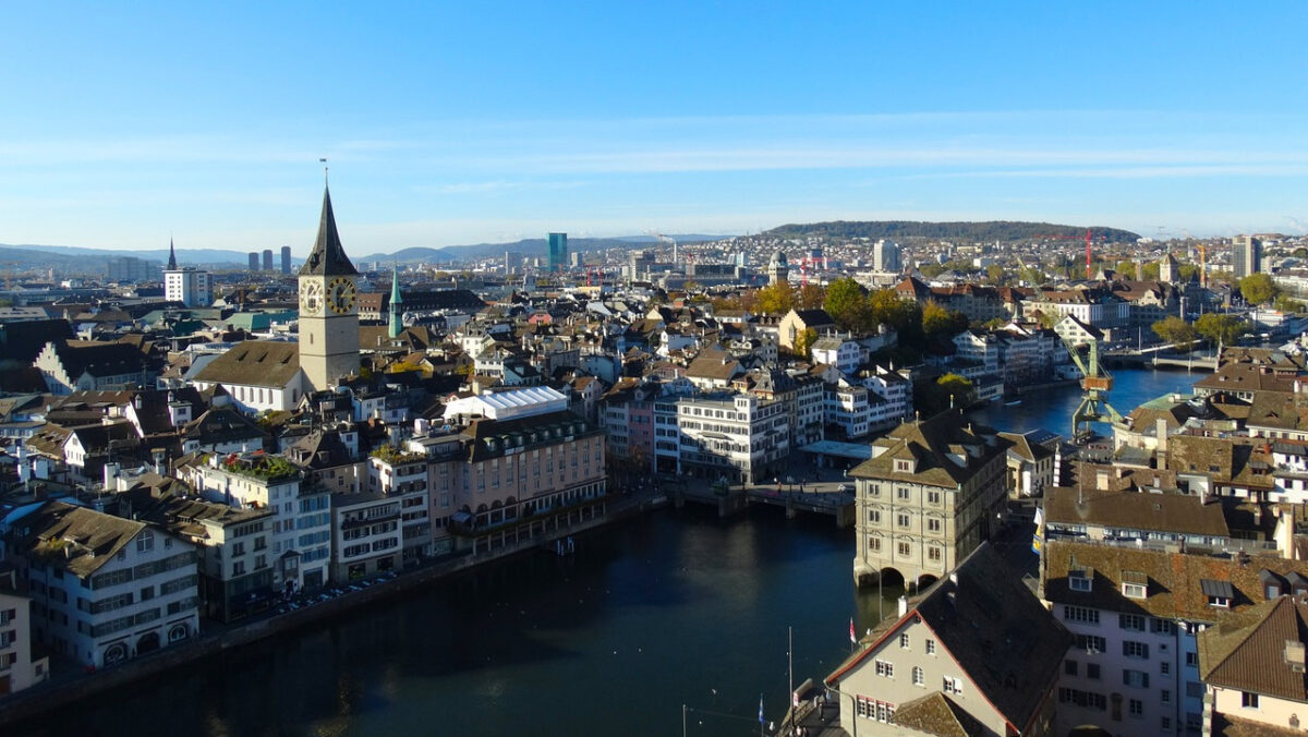 Zurigo, perla svizzera da visitare: 5 buoni motivi per farlo subito!