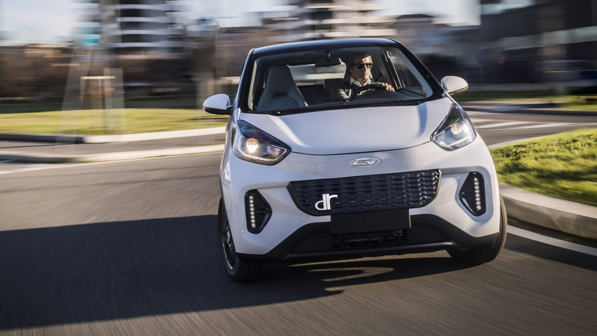 Galleria foto 'Super Compatta e 100% Elettrica, la nuova City-Car Italiana vi sorprenderà!' - foto 2