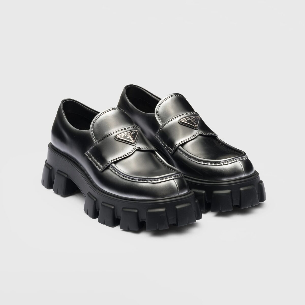 Galleria foto 'Mocassini da Uomo, un trend intramontabile: 4 Modelli da mettere in wishlist' - foto 4