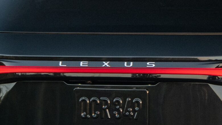 SUV-Lexus