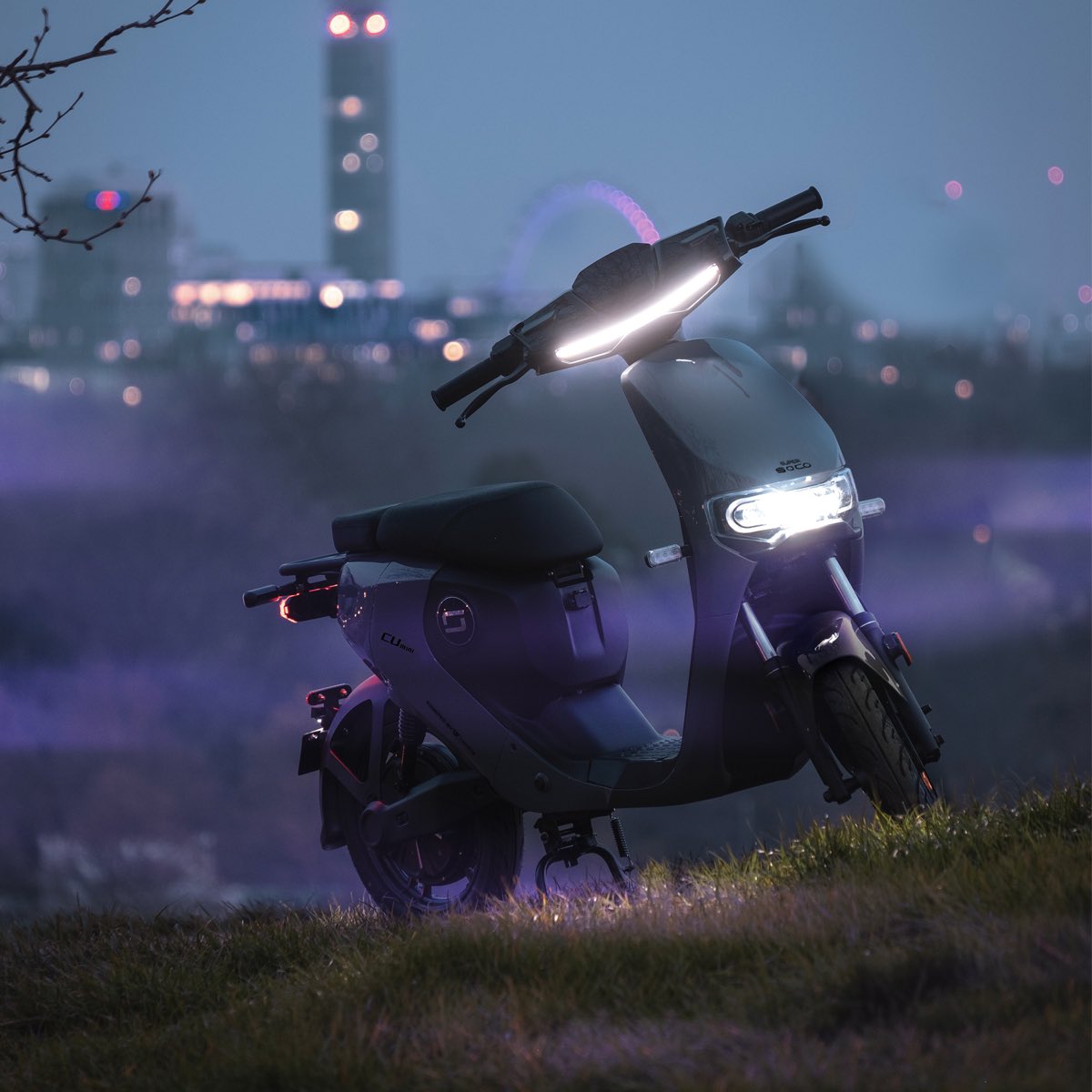 Galleria foto 'Scooter Elettrici: Ecco i 5 più economici da acquistare subito!' - foto 2