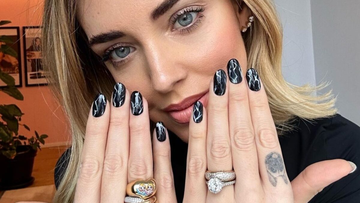 I nuovi gioielli di lusso di Chiara Ferragni: hanno un valore che supera i  30 mila euro