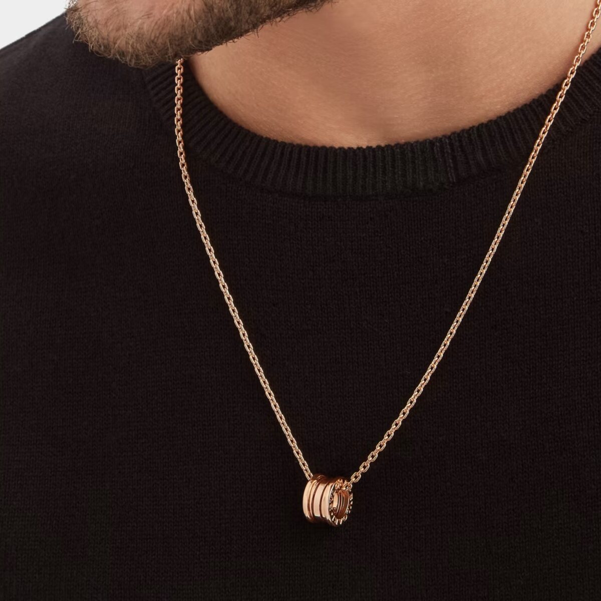 Galleria foto 'San Valentino, 5 Gioielli romanticissimi da regalare a Lui…' - foto 3