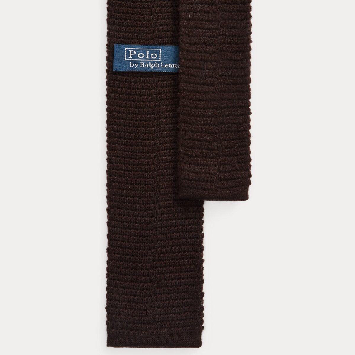 Galleria foto 'Cravatta, Cravattino e Papillon: 5 modelli firmati per un look raffinato ed elegante' - foto 3