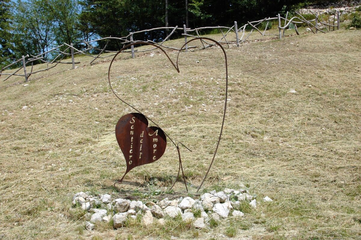 Galleria foto 'Le vie dell’amore: 5 passeggiate romantiche per celebrare San Valentino' - foto 2