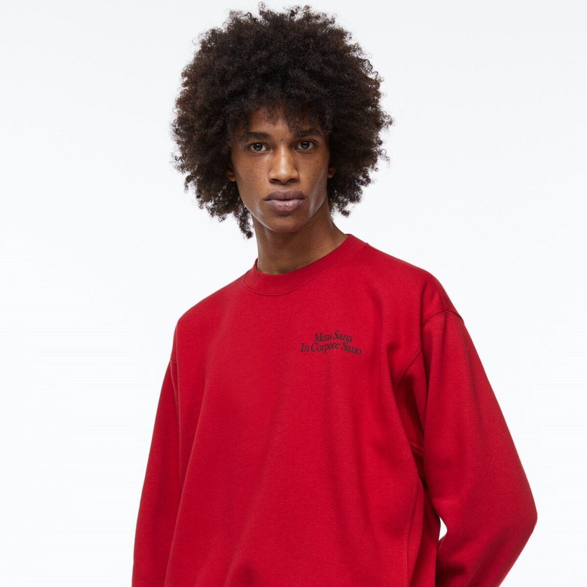 Galleria foto 'San Valentino, il regalo perfetto per Lui è firmato H&M: 6 Capi e Accessori per sorprenderlo!' - foto 4