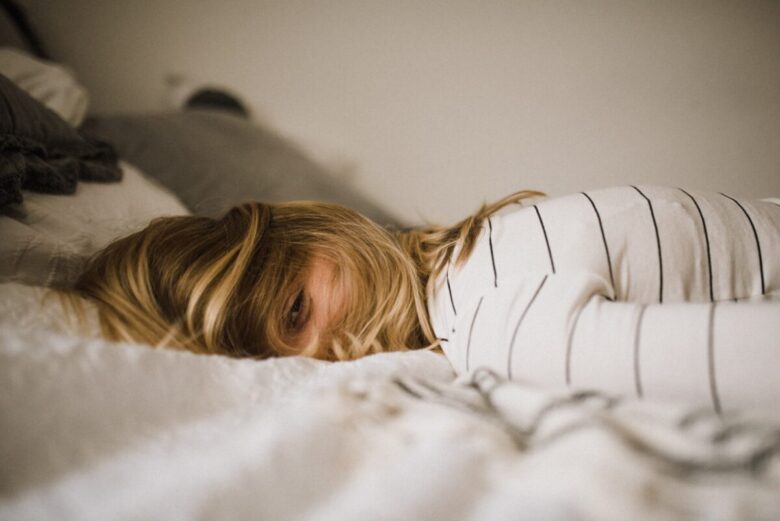 Un Letto perfetto fa bene alla Salute: 10 Consigli per rifarlo in modo impeccabile! Un Letto perfetto fa bene alla Salute: 10 Consigli per rifarlo in modo impeccabile!