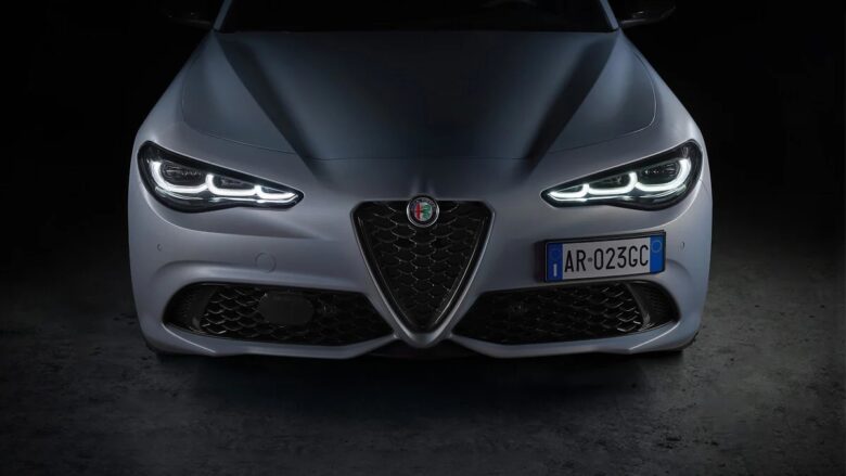 Alfa-Romeo-annuncia-SUV
