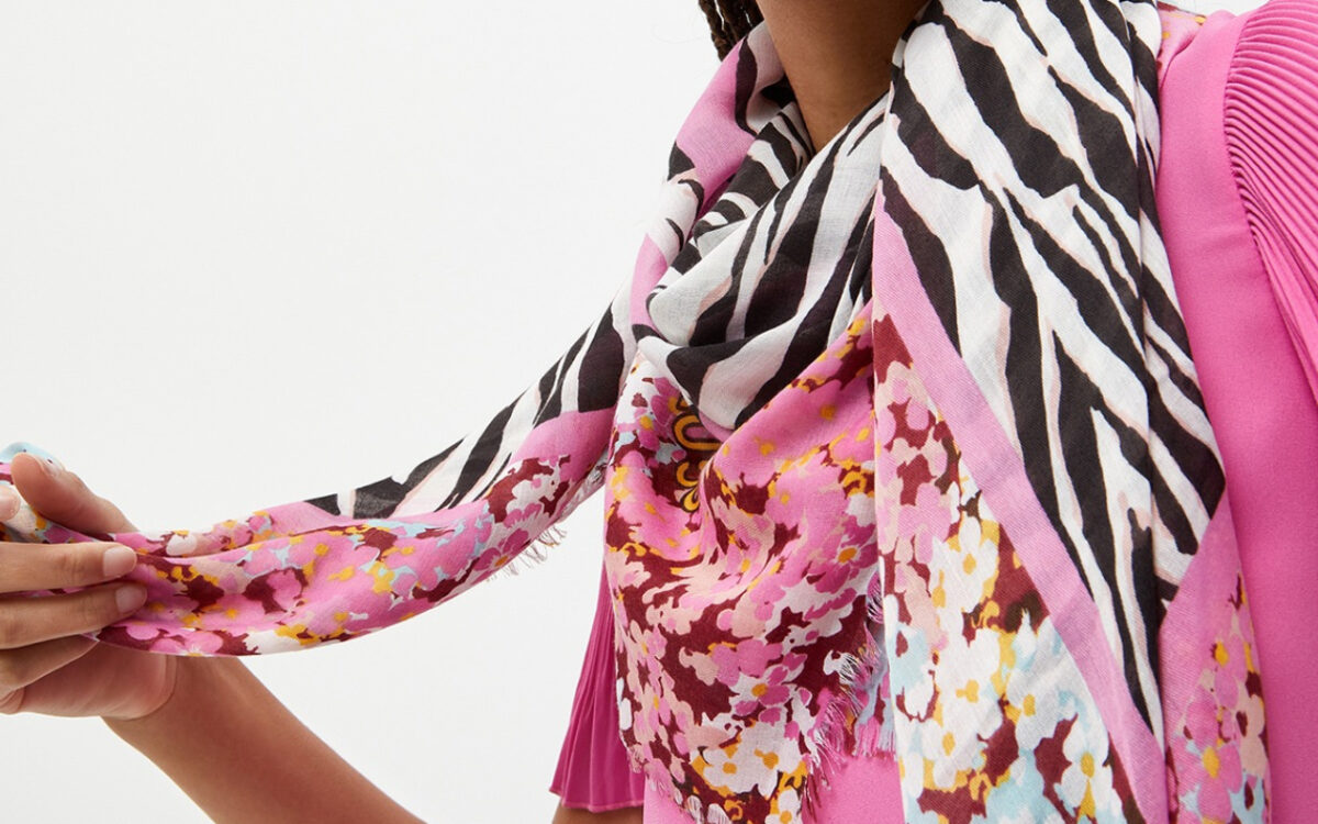 7 Foulard super cool perfetti da indossare in Primavera!