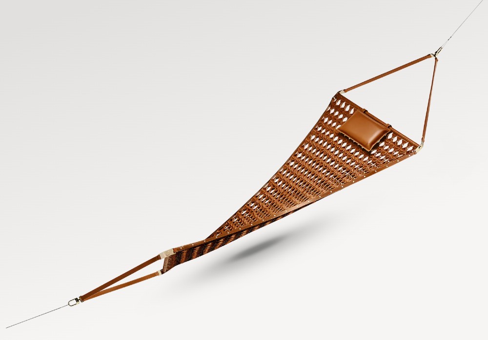 Galleria foto 'Arredamento da Esterni: 5 Mobili e Complementi di Design davvero iconici' - foto 4