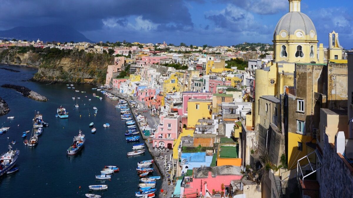 Procida, 5 attrazioni uniche della bellissima Isola Campana