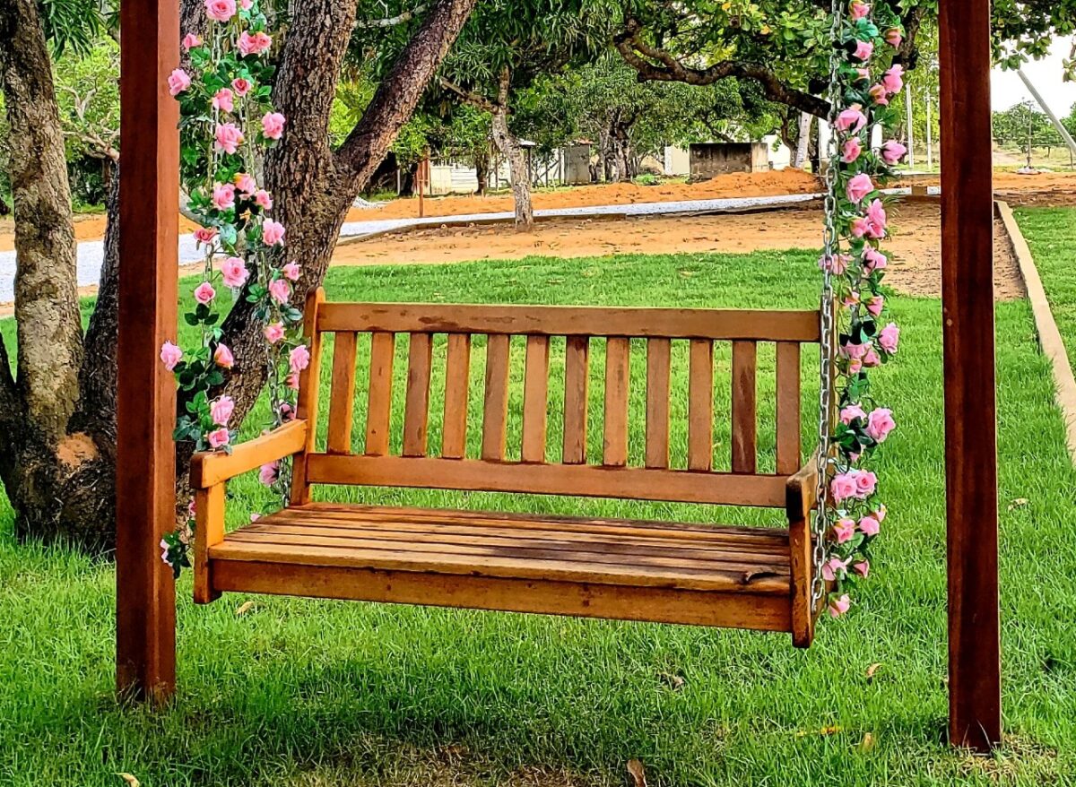 Galleria foto 'Il Giardino perfetto: 10 infallibili trucchi per tenerlo sempre curato tutto l’anno!' - foto 2