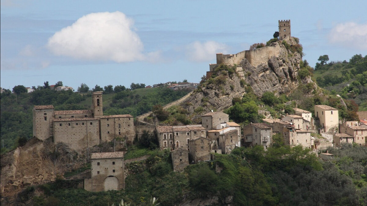 Borghi delle Fate, 4  paesini d’Italia tra sogno e realtà!