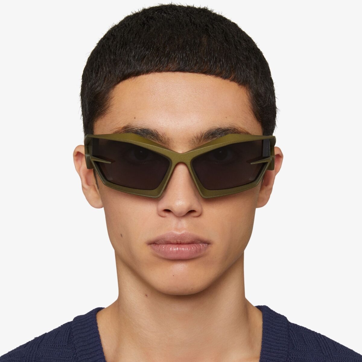 Galleria foto 'Occhiali da Sole Uomo, 3 Modelli esclusivi e di tendenza per la nuova Stagione!' - foto 1