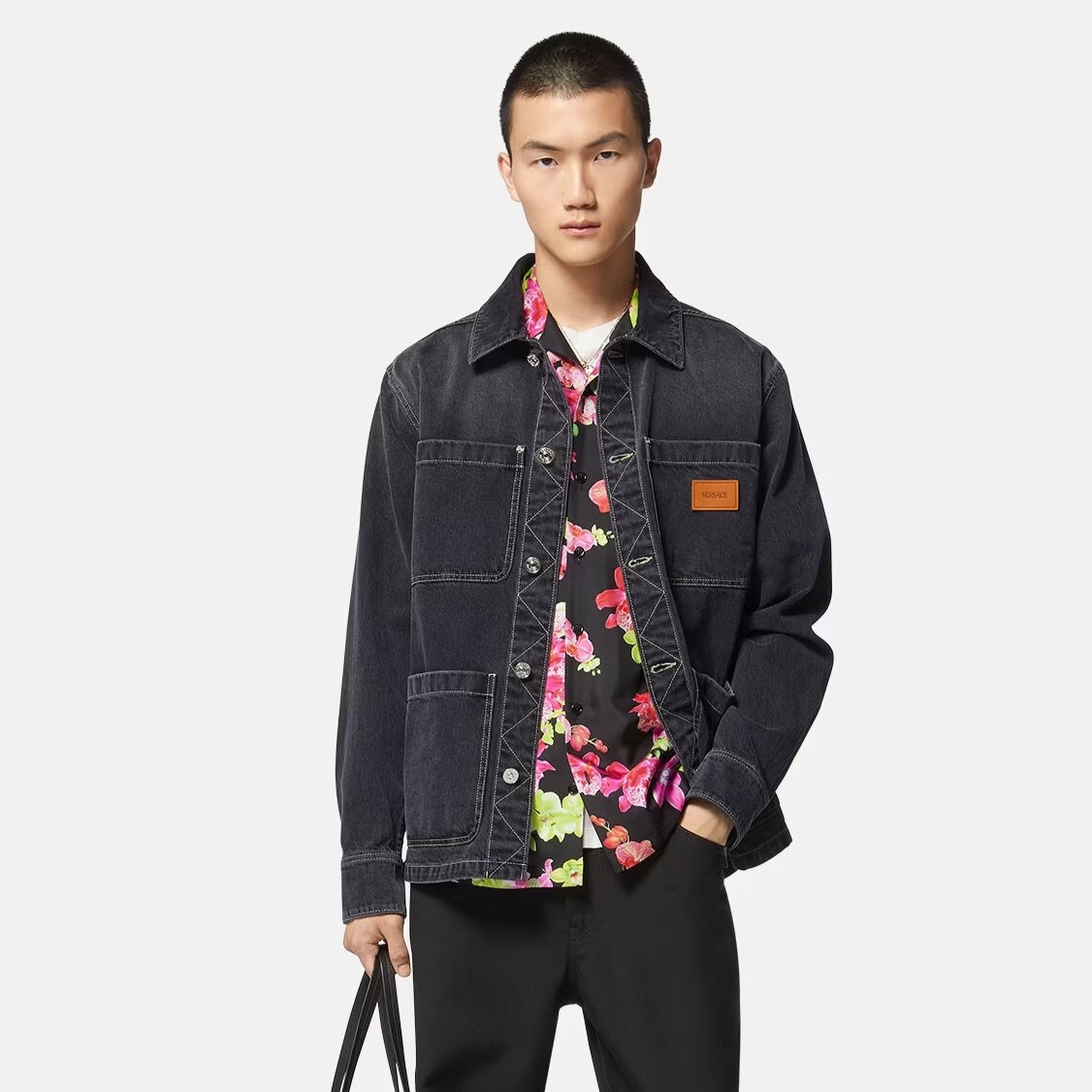 Galleria foto '5 Camicie di Jeans da Uomo griffate, il pezzo forte di Stagione!' - foto 2