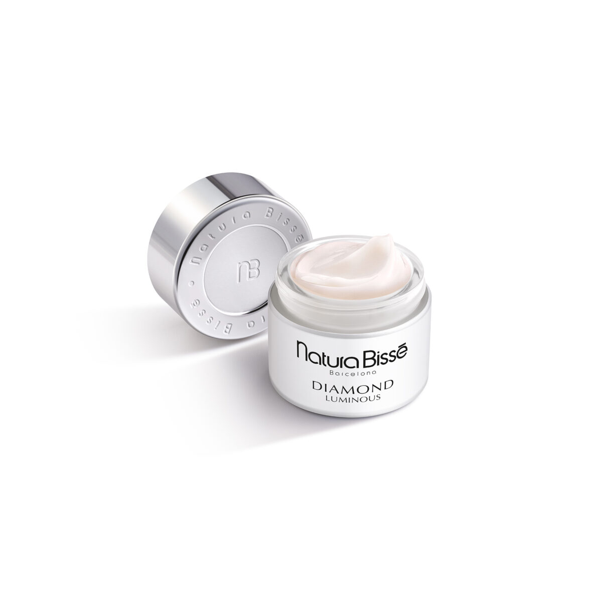 Galleria foto 'Luce sulla Pelle: 5 Creme viso illuminanti da provare assolutamente' - foto 5