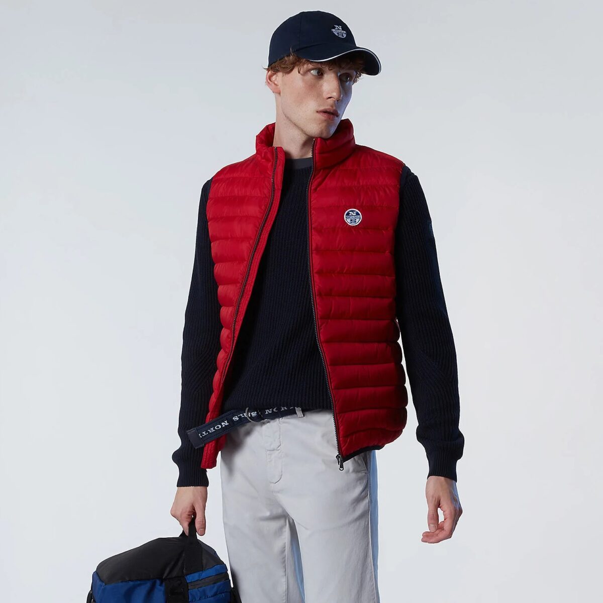 Galleria foto '6 Piumini Primaverili da Uomo, proposte colorate e stilosissime!' - foto 1