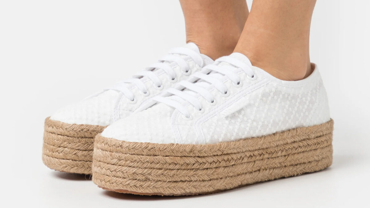 6 Sneakers con zeppa da acquistare subito per sembrate più alte