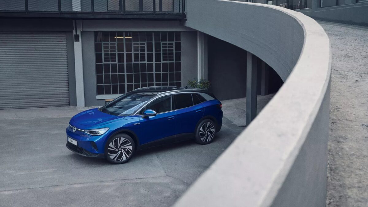 Galleria foto 'Tesla Model Y vs Volkswagen id4, due SUV elettrici a confronto!' - foto 5