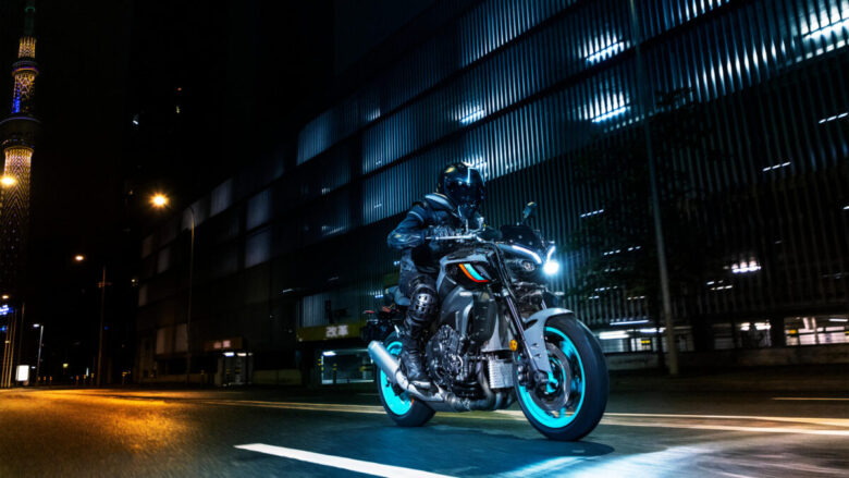 Yamaha-MT-10-Moto-Naked