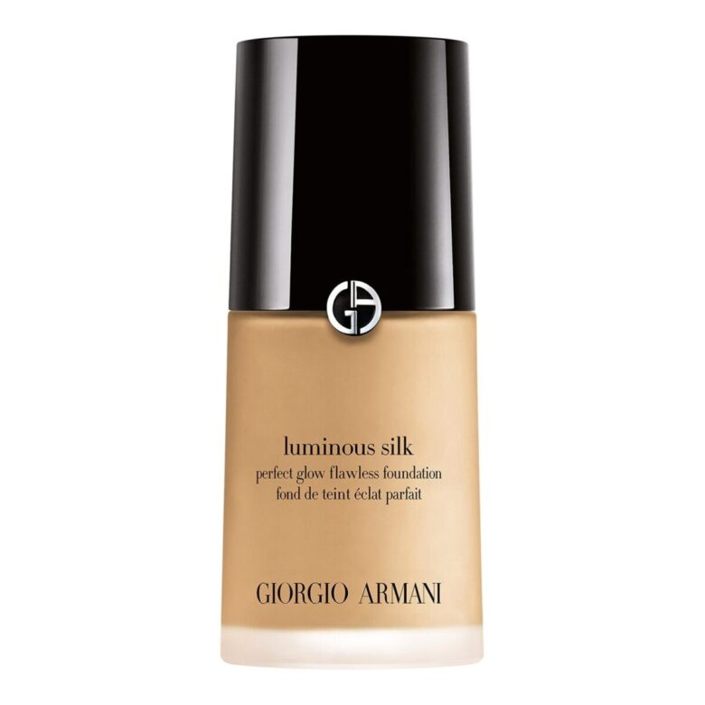 Luminous Silk Foundation di Armani Beauty