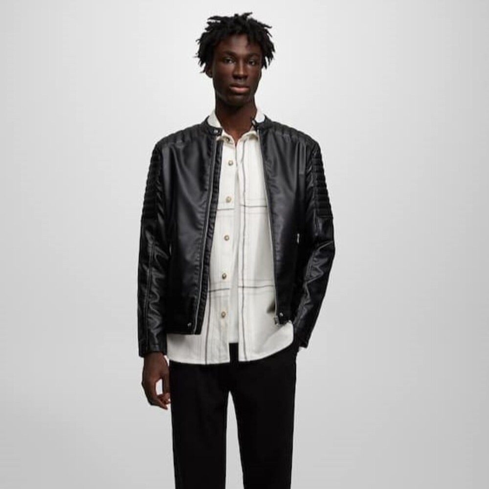Galleria foto 'Pull&Bear, effetto Pelle: 6 giacche da uomo da mettere in Wishlist' - foto 1