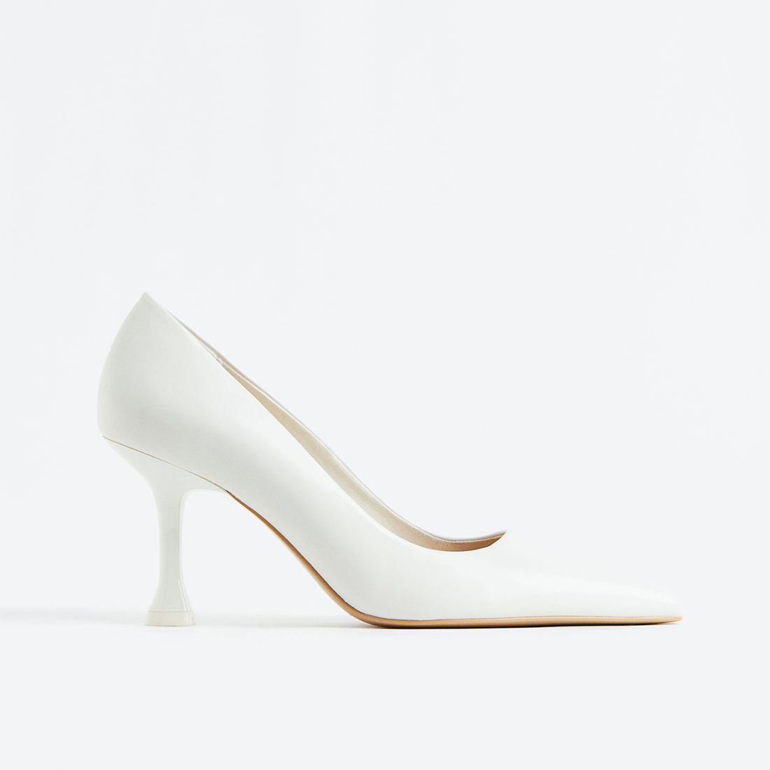 Galleria foto '13 Decolleté di tendenza per la Primavera che non puoi assolutamente lasciarti sfuggire' - foto 11