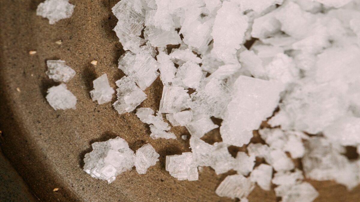 Sali di Epsom, il rimedio Anticellulite più gettonato del momento: 4 cose che devi sapere!