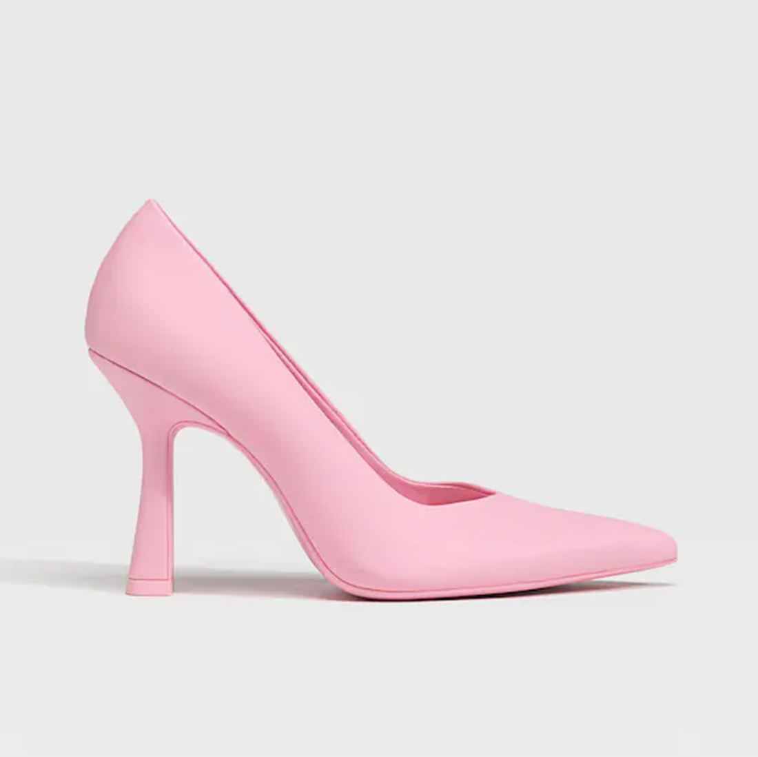 Galleria foto '13 Decolleté di tendenza per la Primavera che non puoi assolutamente lasciarti sfuggire' - foto 6