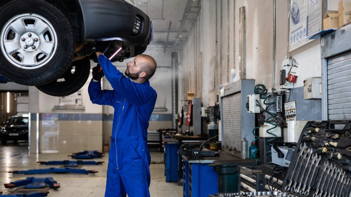 Manutenzione Auto Elettrica: 3 cose che devi assolutamente sapere