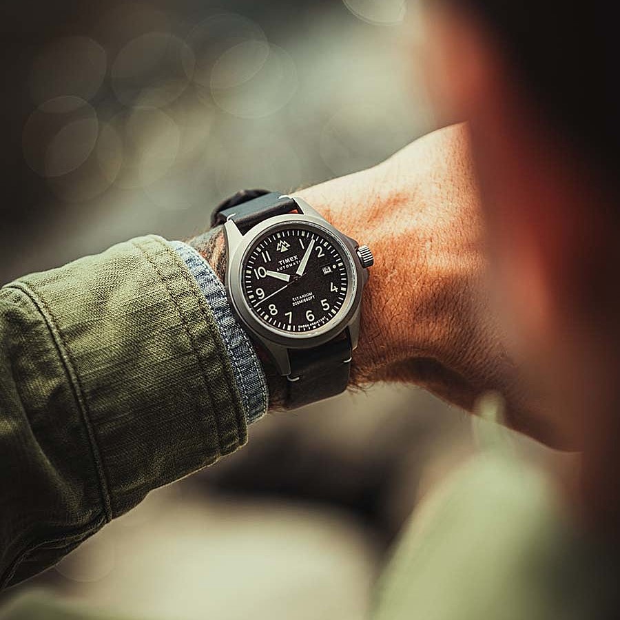 Galleria foto '4 Orologi in Titanio: Eleganti, Leggeri e super Cool!' - foto 1